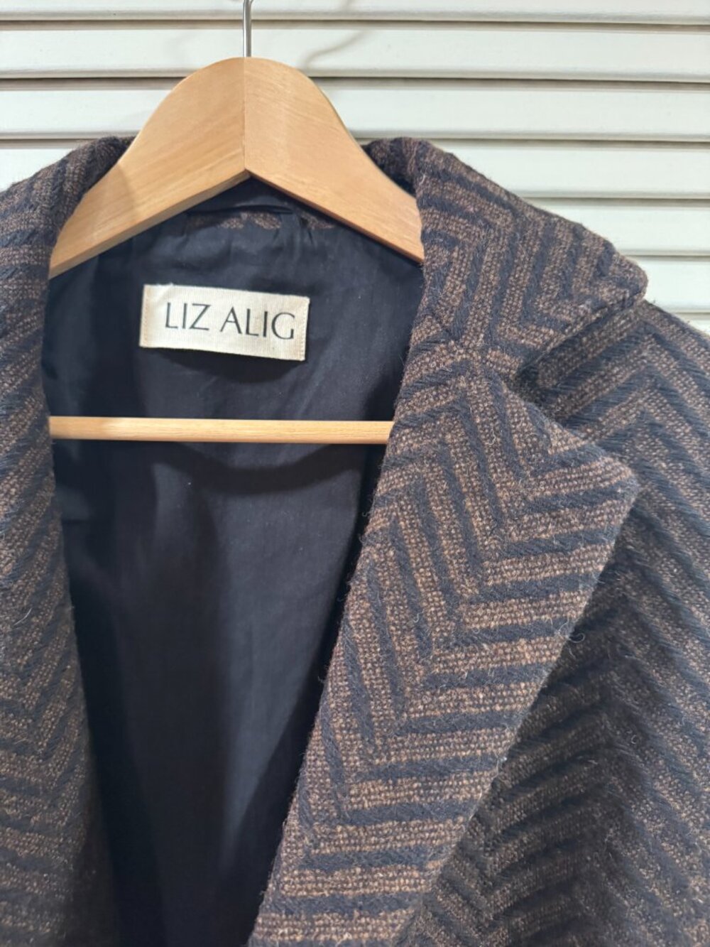 Liz Alig Portuguese Wool Pieper Coat – Brown/Black Herringbone (M) - Picture 13 of 16
